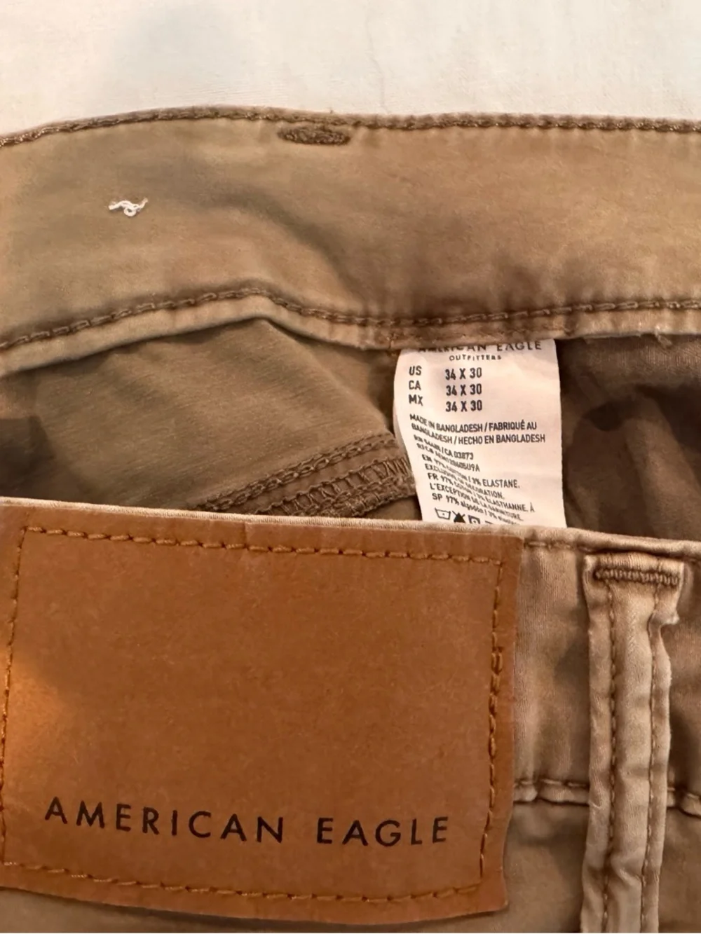 American Eagle Outfitters Men's Chinos in Tan - Picture 4 of 5
